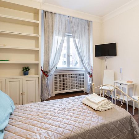 B&B Frida Suite Home Trani Exteriör bild