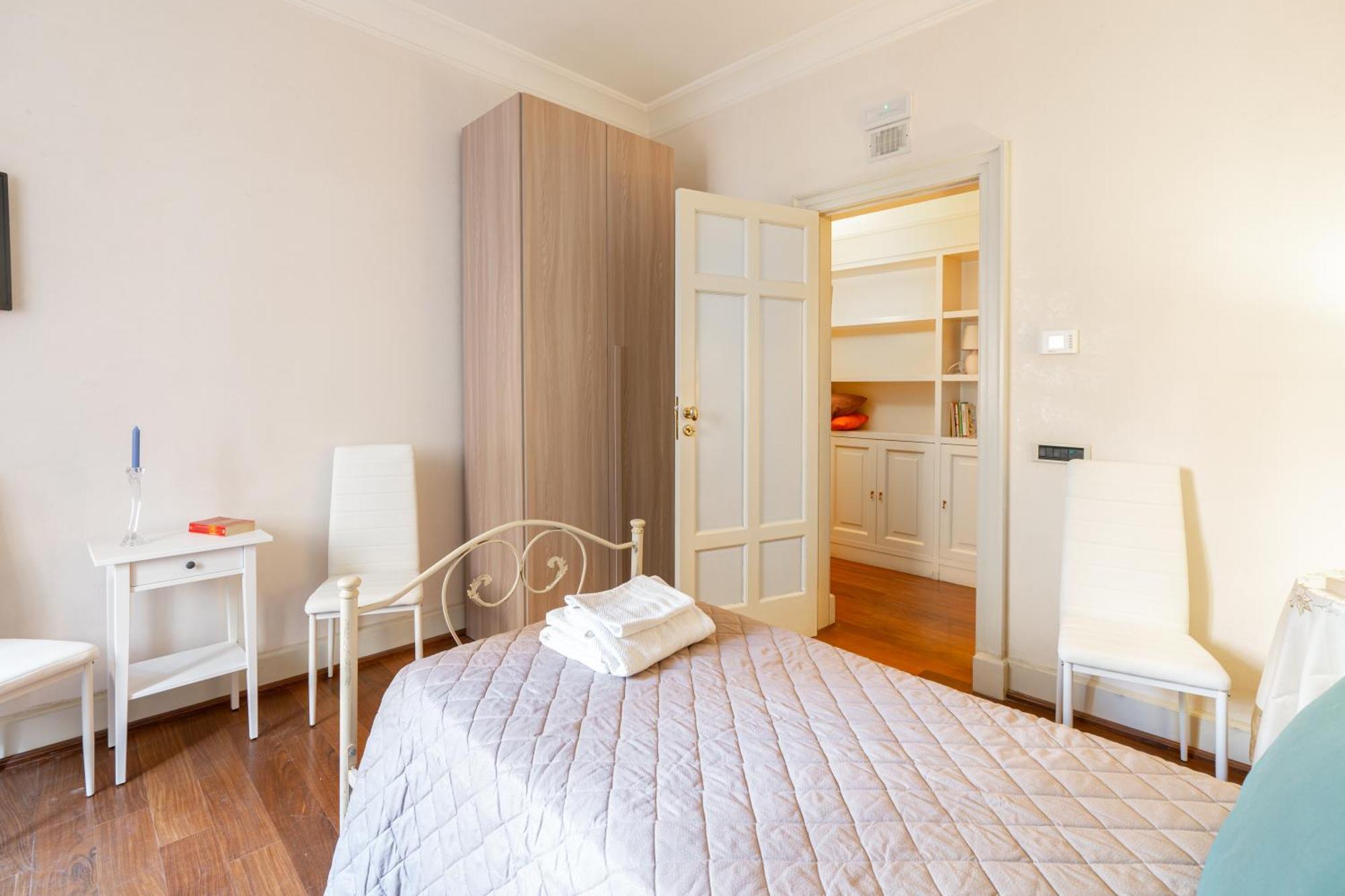B&B Frida Suite Home Trani Exteriör bild