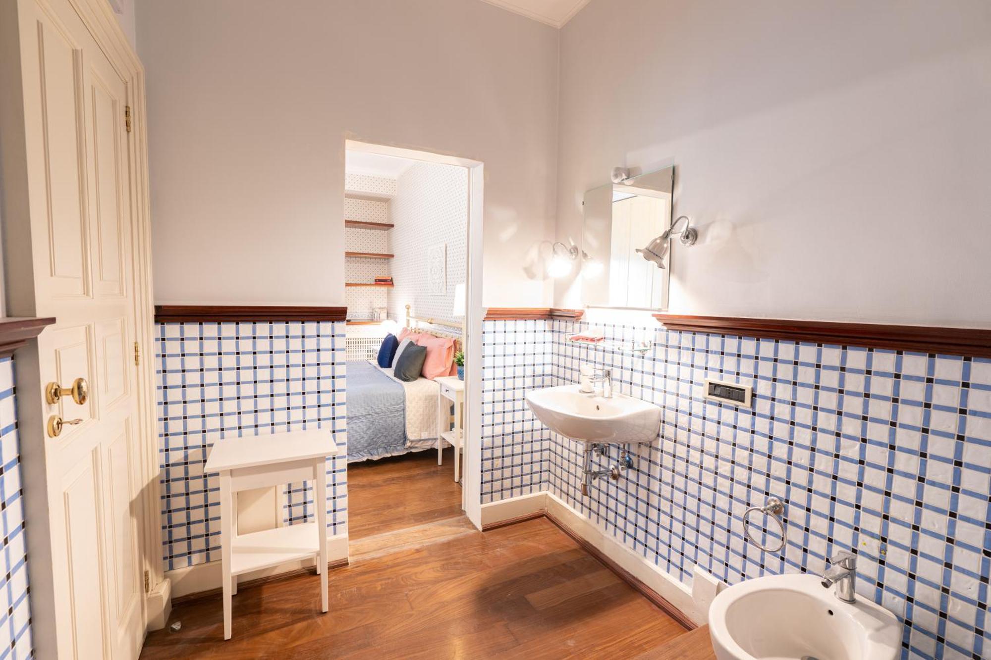 B&B Frida Suite Home Trani Exteriör bild